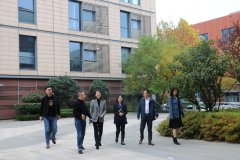 歡迎青島經濟技術開發區投資控股集團領導蒞臨我司參觀考察